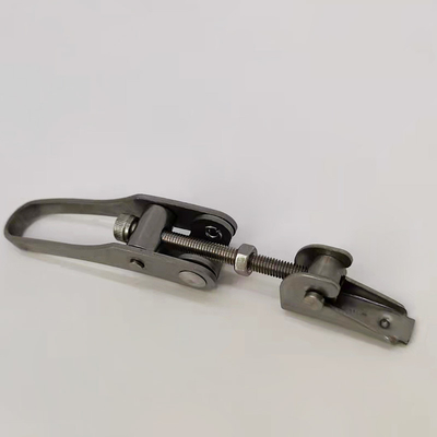 Proceso de corte piezas de estampado de metal de acero inoxidable para la abrazadera de abrazadera de tubería personalizada