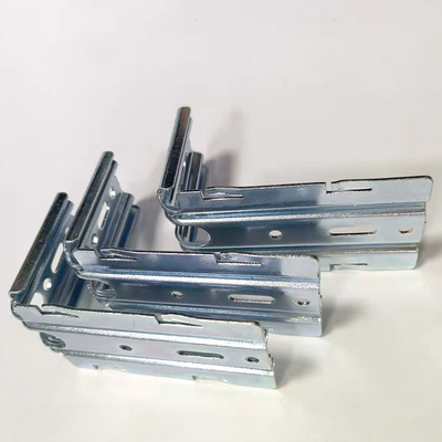 Accesorios para persianas de rodillo Partes de estampado de metal con soporte